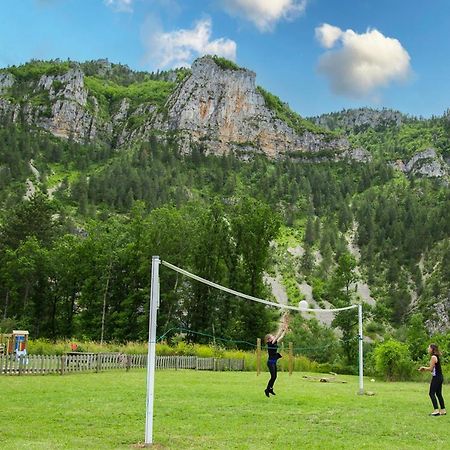 Village De Gites De Blajoux Quezac  Экстерьер фото