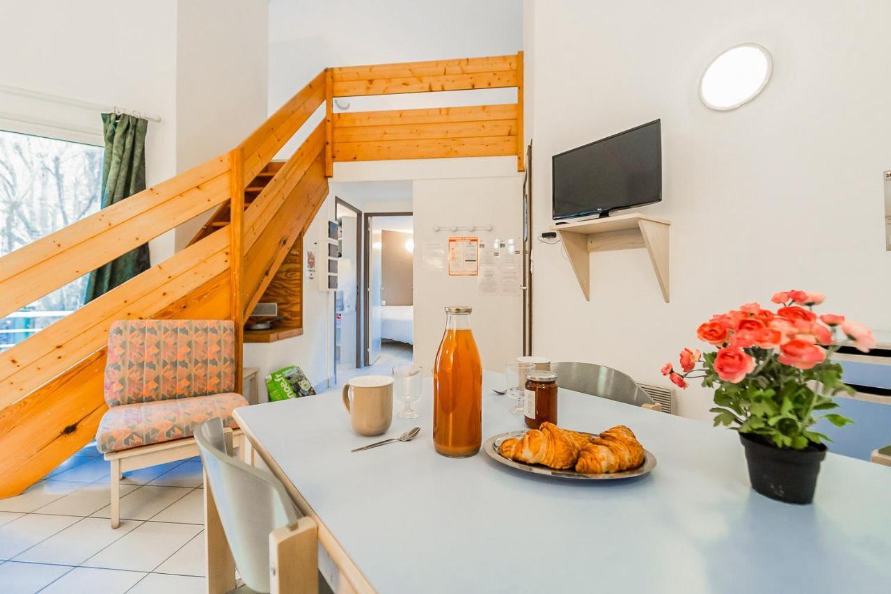 Village De Gites De Blajoux Quezac  Экстерьер фото
