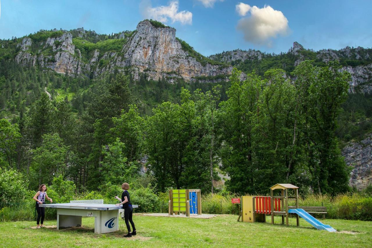 Village De Gites De Blajoux Quezac  Экстерьер фото