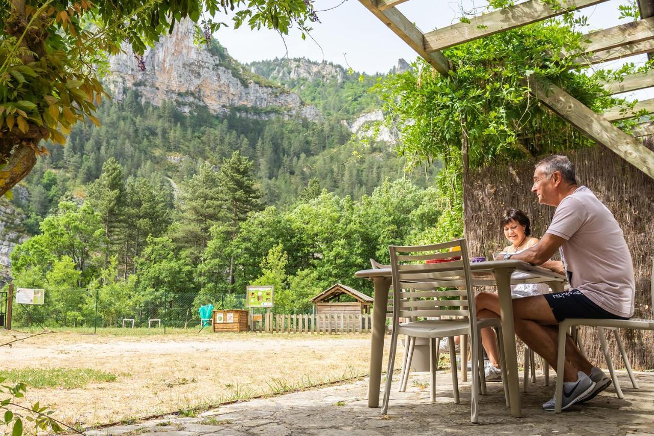 Village De Gites De Blajoux Quezac  Экстерьер фото